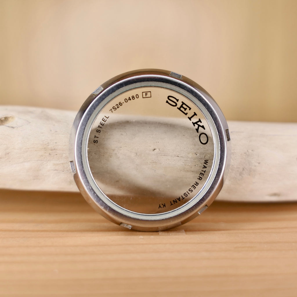thumbnail image 2 of 20x Seiko Dial Logo Emblems – White Replacement Parts For Seiko 5, SKX007 Mods 2 of 6