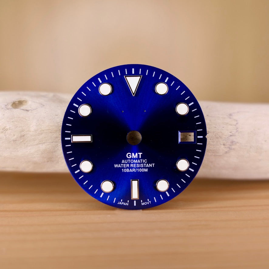 Suburst Blue GMT Dial, 28.5mm - Missing logo – Secondhand Mods